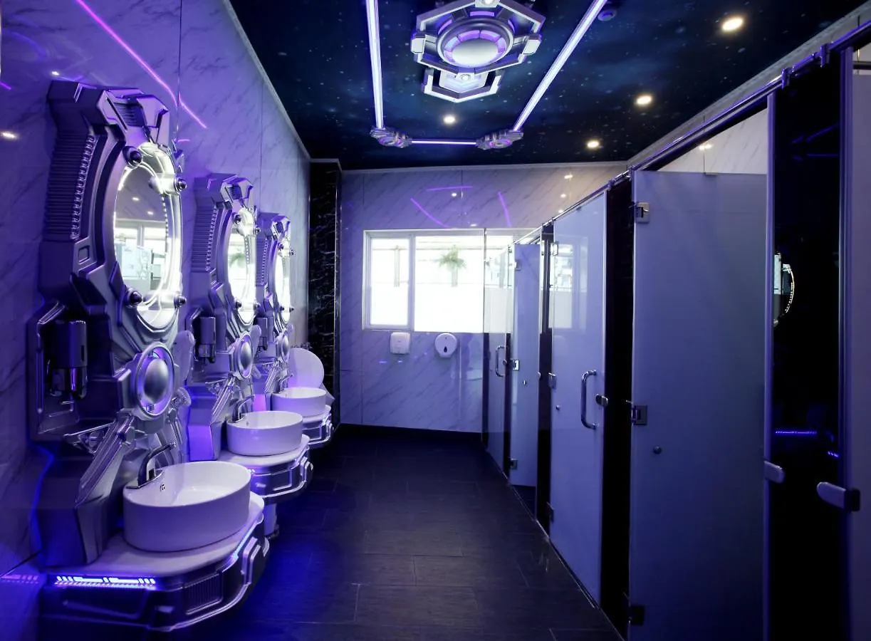 The Arrivals Capsule Sg 0*, Ho Chi Minh City